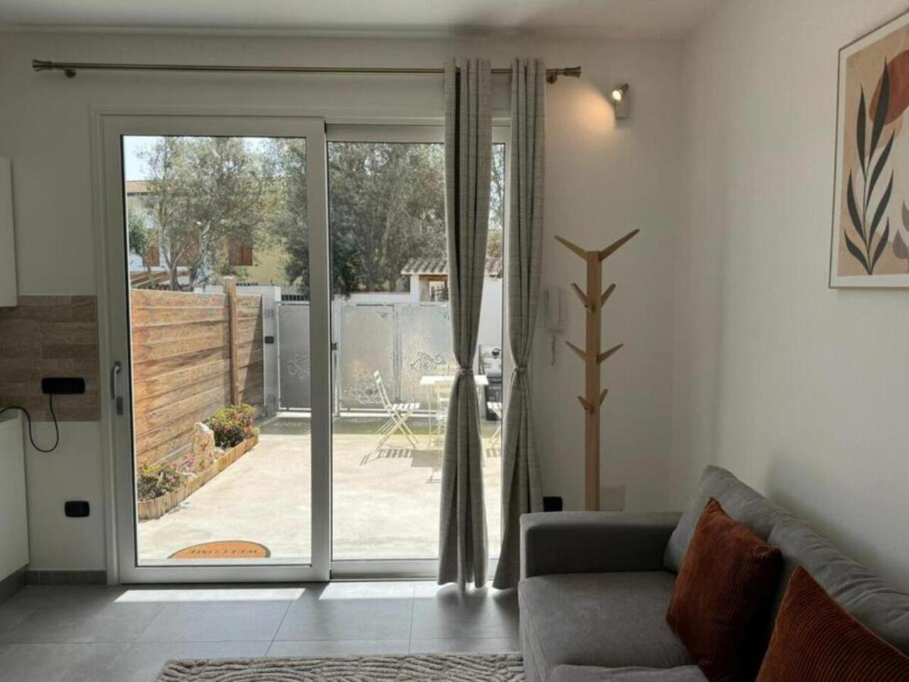 Moderno E Confortevole Appartamento, Wi-Fi E Parcheggio Gratuito Sanluri Exterior foto